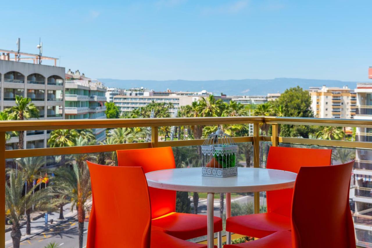 סאלו Rentalmar Navarra Family Suites חדר תמונה