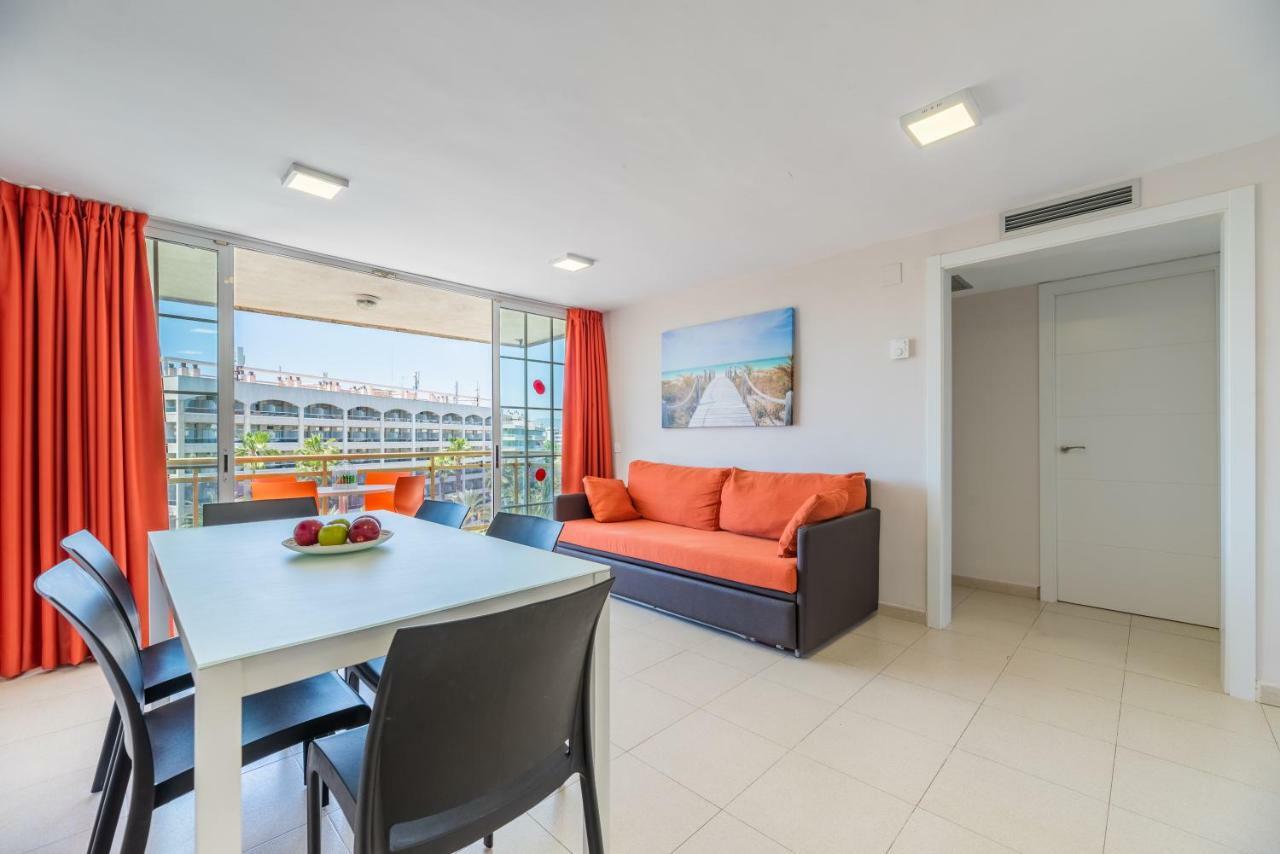 סאלו Rentalmar Navarra Family Suites מראה חיצוני תמונה